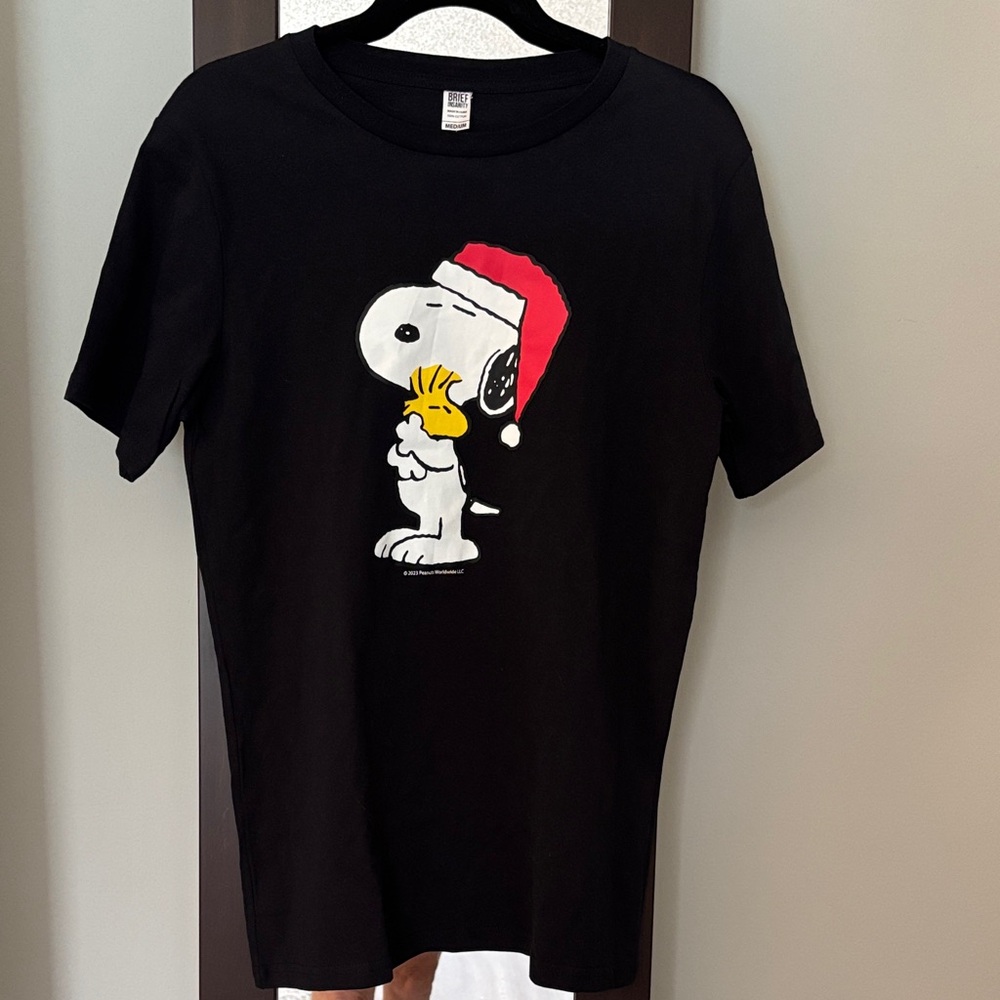 Snoopy & Woodstock Holiday Graphic Tee - Black